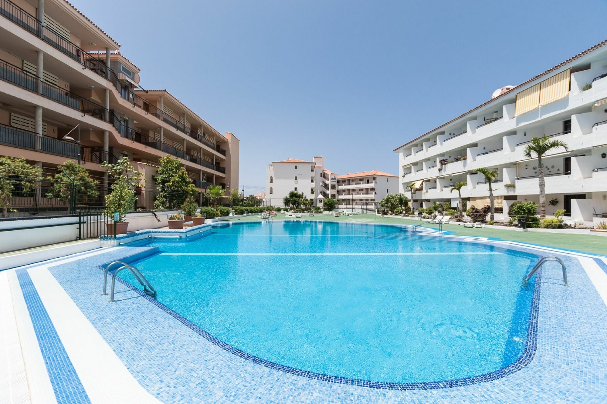 Summerland Los Cristianos (Tenerife) Exterior foto